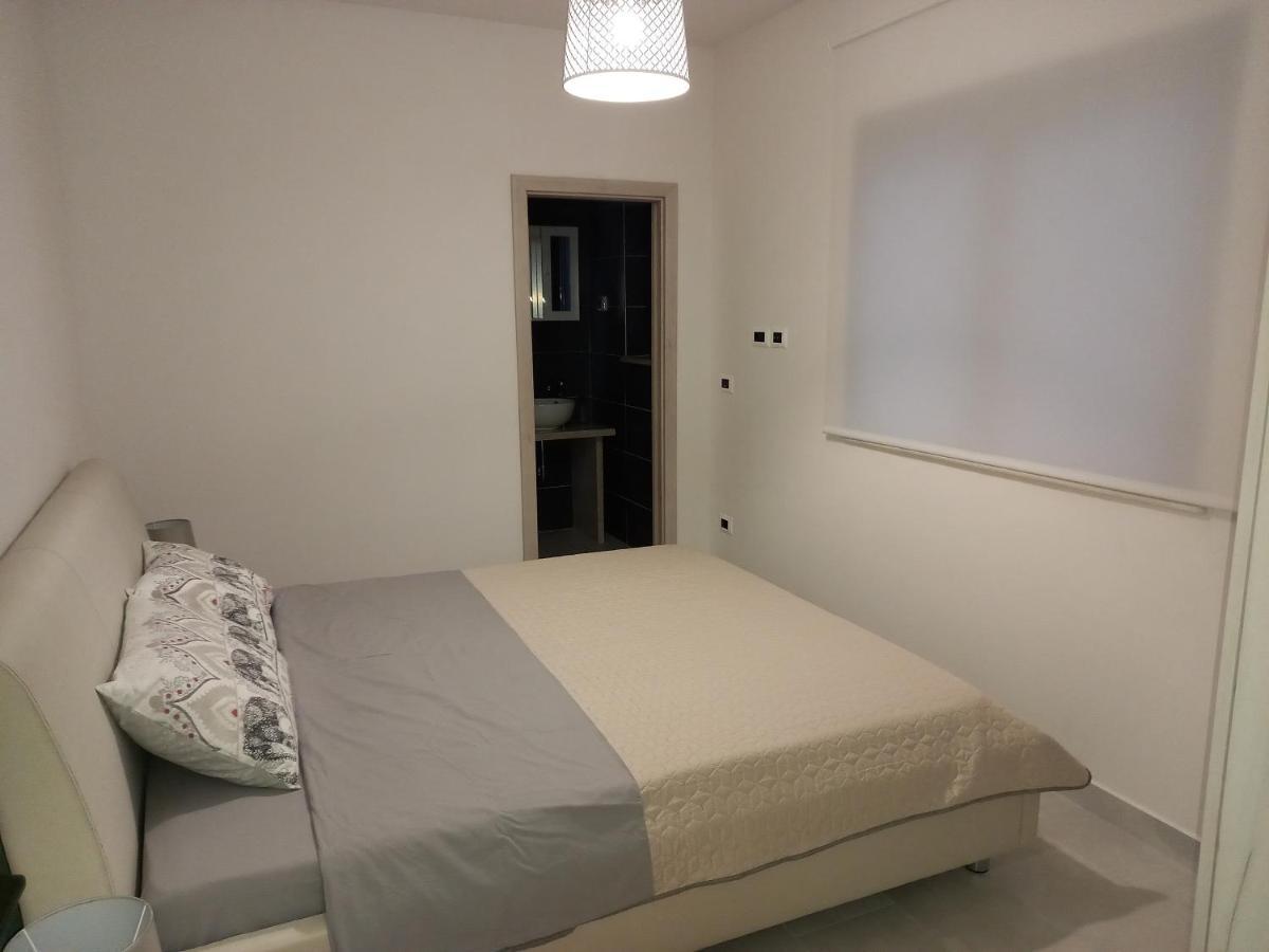 Apartmani Noa I Natali Kaldanija Eksteriør bilde