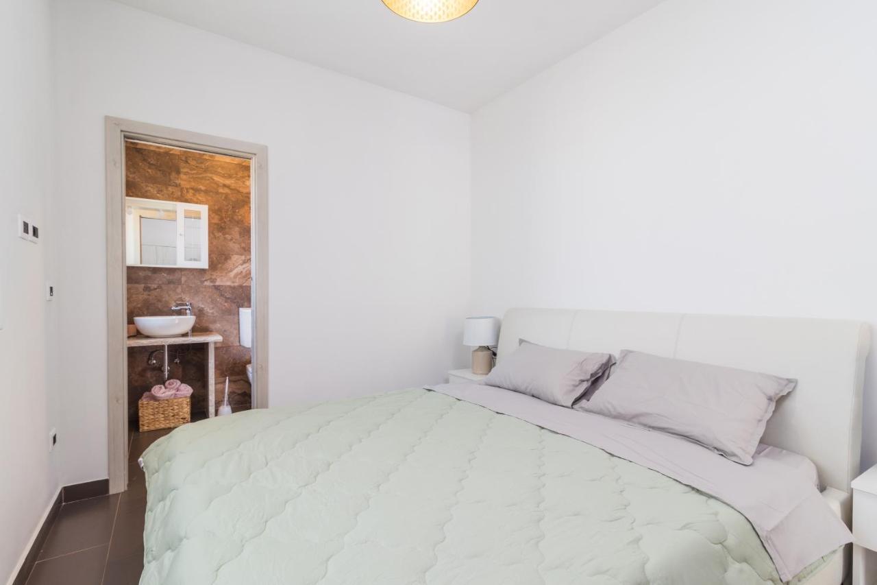 Apartmani Noa I Natali Kaldanija Eksteriør bilde